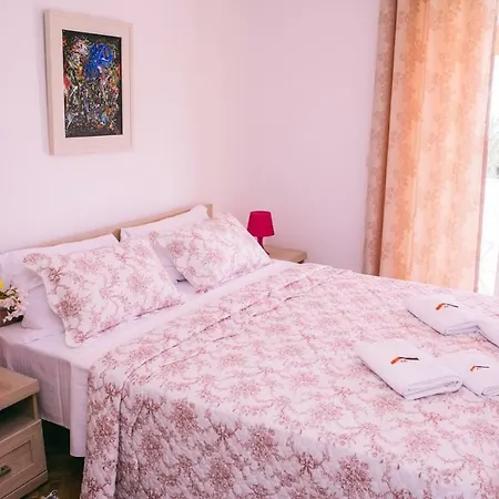 Family Escape Becici Appartement